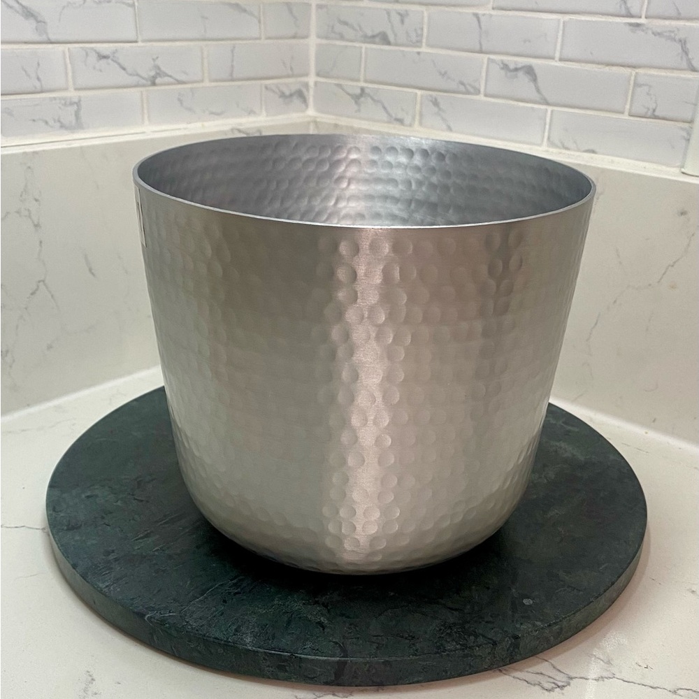 Silver Hammered Metal Planter - Picture 2 of 5